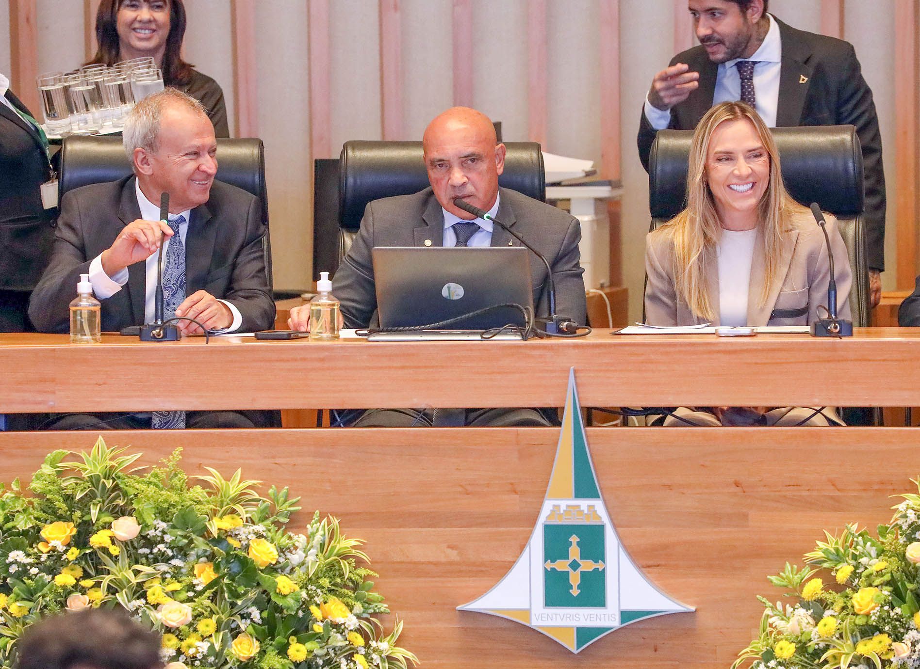 Celina Leão participa de homenagem ao presidente do TJDFT na Câmara Legislativa