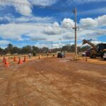 Começa pavimentação da avenida principal da Colônia Agrícola 26 de Setembro