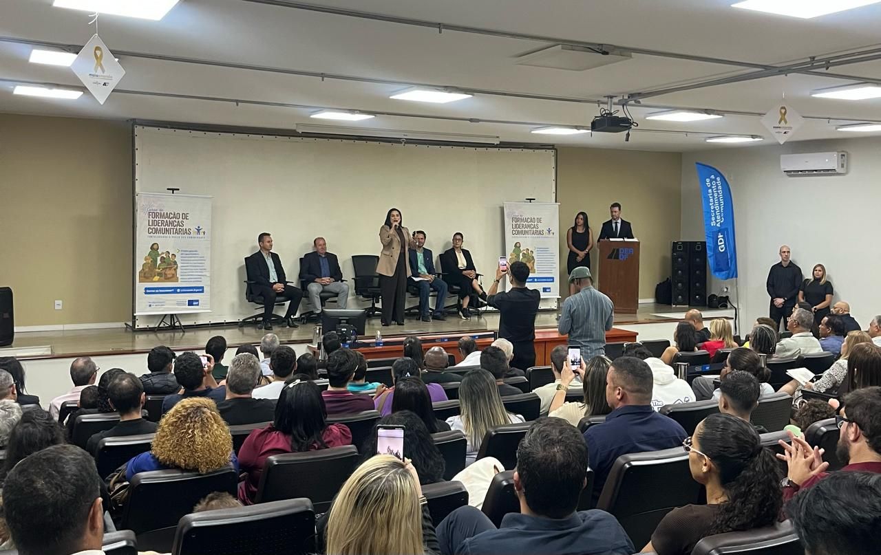 Curso de Lideranças Comunitárias forma mais 142 participantes