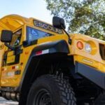 Entrega de Marruá fortalece transporte escolar em Cavalcante