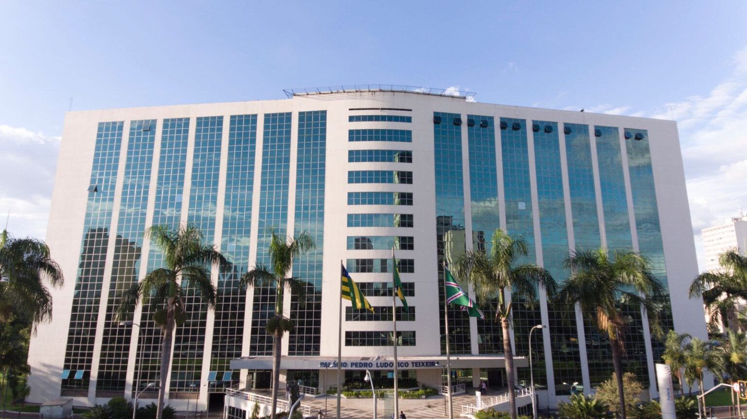 Estado decreta ponto facultativo dia 5 de junho