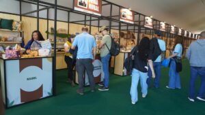 Feira Rural reúne sabores, artesanato e negócios na AgroBrasília 2026
