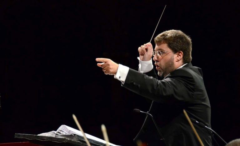 Filarmônica de Goiás recebe maestro italiano Vito Clemente nesta quinta-feira