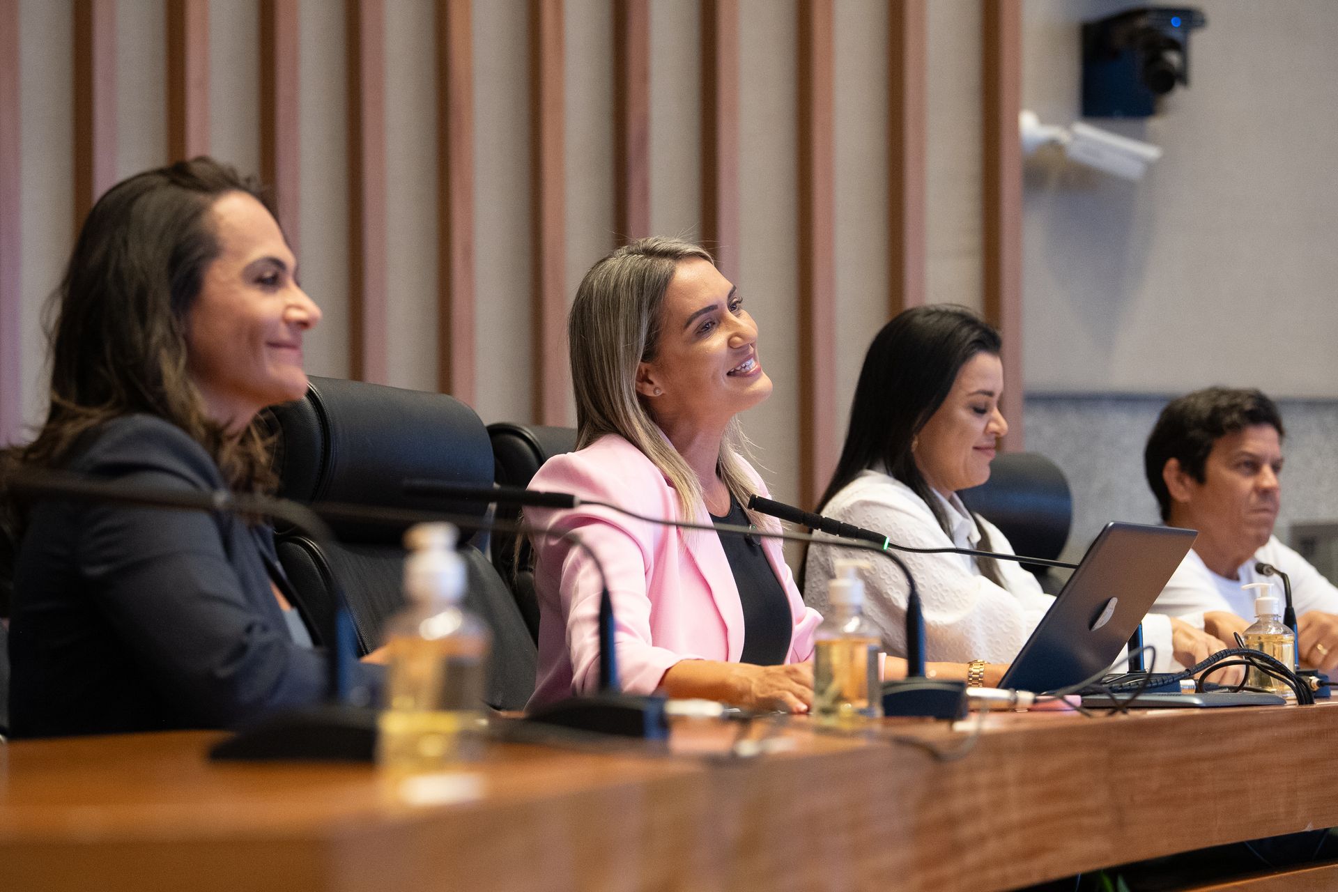 GDF participa da 7ª Semana Legislativa pela Mulher