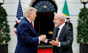 Lula deixa a Casa Branca após reunião com Trump