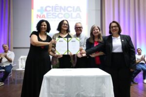 Mais Ciência na Escola em Pernambuco ganha reforço e dobra número de escolas atendidas