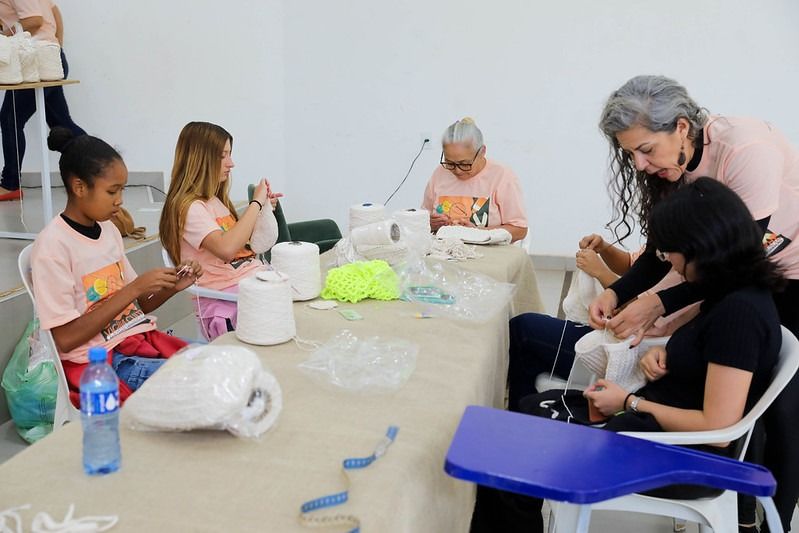 Oficinas gratuitas de crochê abrem inscrições no Guará