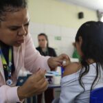 Sábado (30) é dia de reforçar proteção, com vacinas disponíveis em 20 regiões administrativas