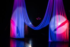 Teatro para bebês, brechós, festivais e exposições agitam a agenda cultural do DF