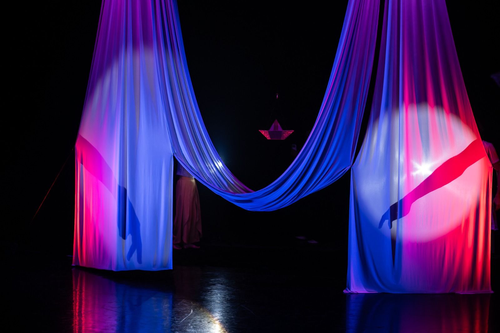 Teatro para bebês, brechós, festivais e exposições agitam a agenda cultural do DF