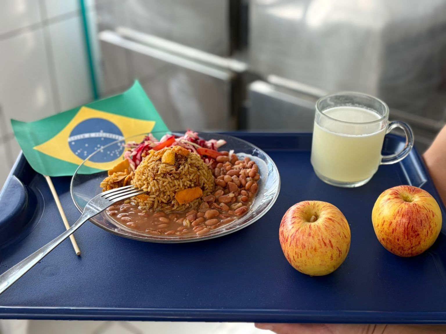 Cardápios temáticos da Copa do Mundo levam cultura e sabor às escolas