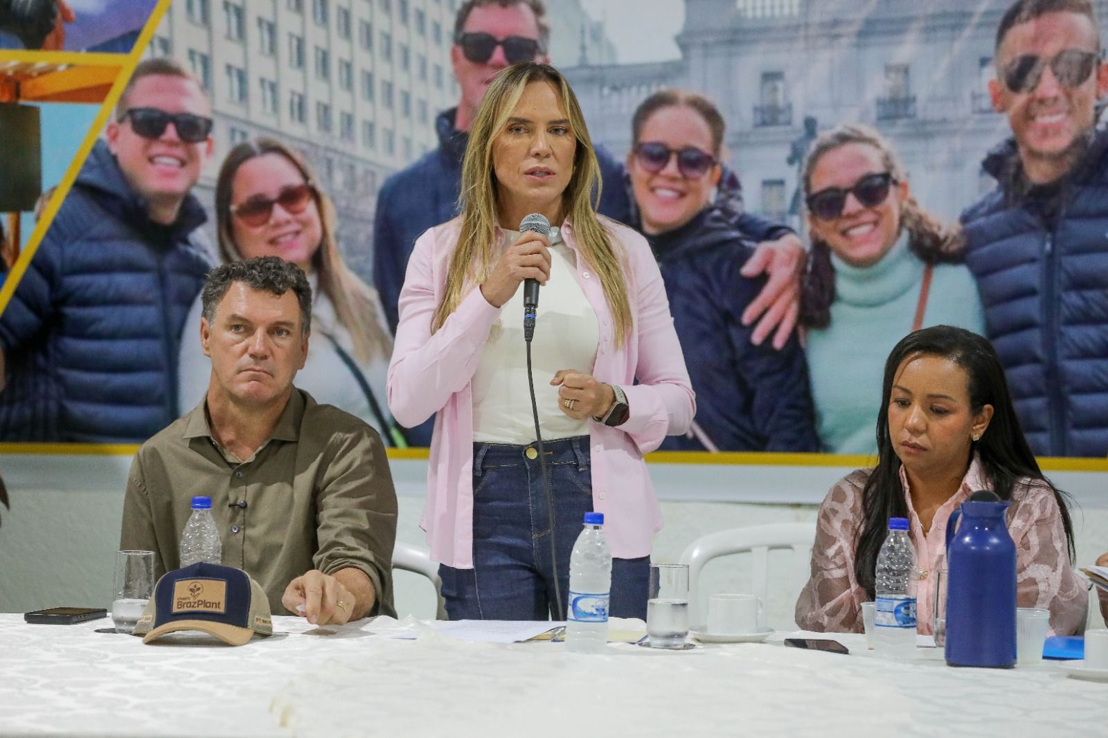 Celina Leão reforça compromisso com saúde, infraestrutura, setor produtivo e área social em Brazlândia