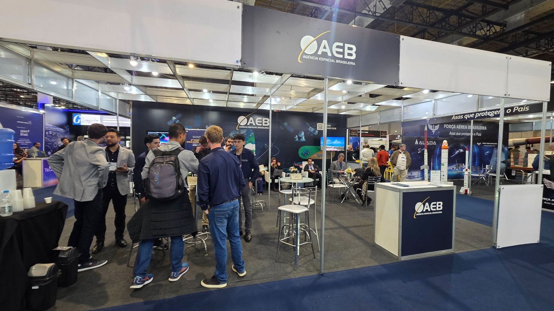 Com apoio da FAPDF, GDF participa de lançamento do Hub de Inovação Aeroespacial