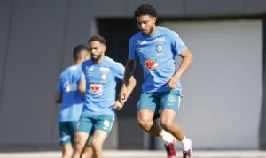 Com Ederson, Brasil reúne representantes de 78 clubes em Copas