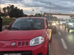 DER‑DF retira de circulação veículo com 249 infrações e dívida de R$ 76 mil