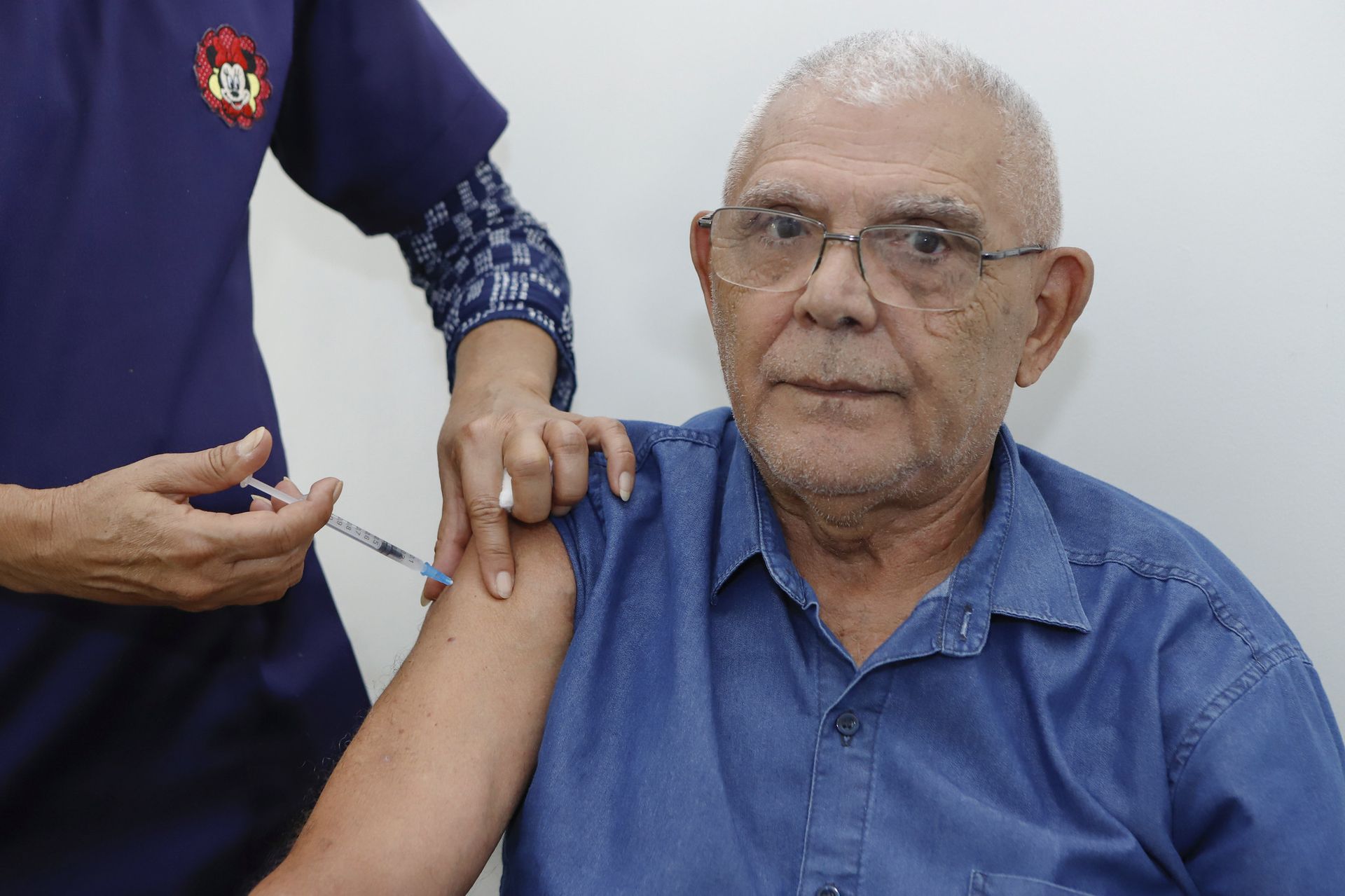 Gripe ou covid-19? Saiba quando procurar atendimento ao identificar sintomas