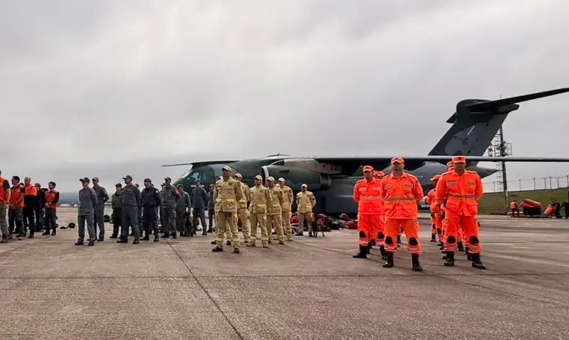 Missão humanitária brasileira chega à Venezuela esta noite