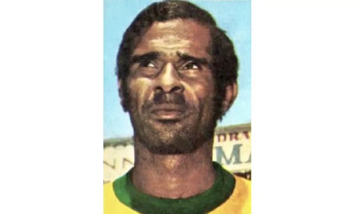Morre Brito, titular do Brasil na conquista do tricampeonato no México