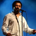 Programa Música do Mundo celebra carreira artística do argelino Khaled