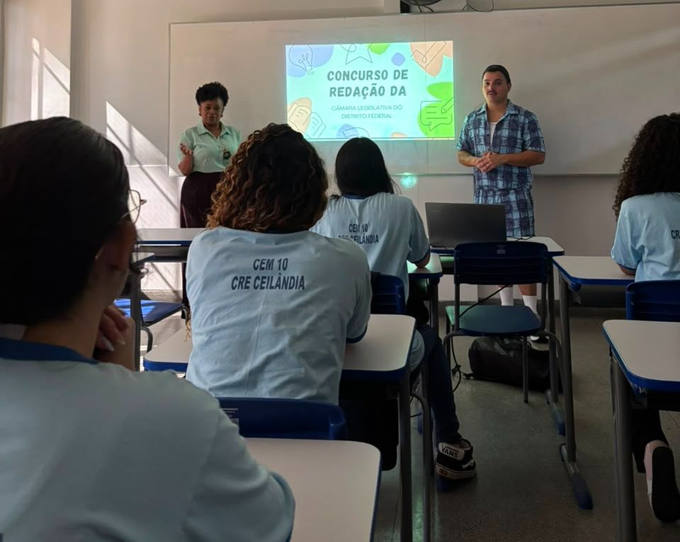 Rede pública do DF se destaca em concurso de redação da CLDF