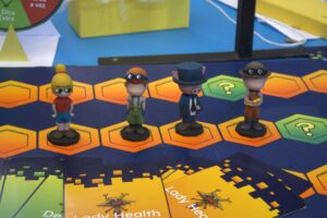 R/FDS Projeto apoiado pela FAPDF fortalece cuidado e autonomia de pessoas idosas por meio de jogos