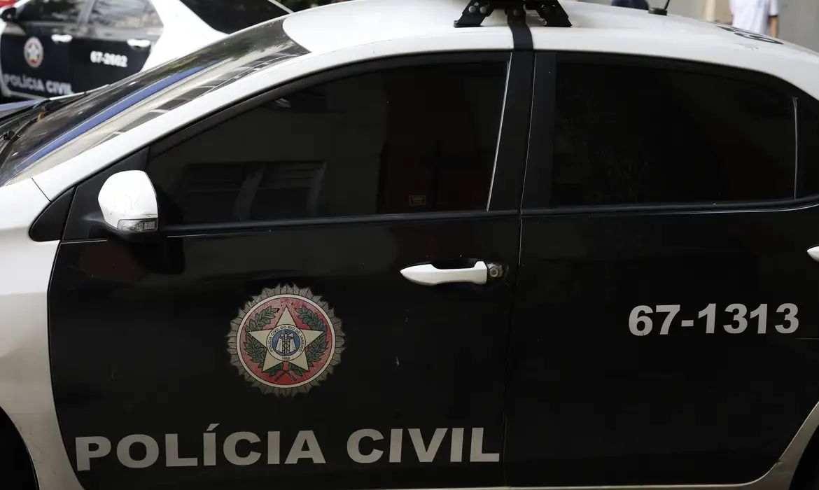 RJ: líder do Comando Vermelho que coordenava roubo de cargas é preso