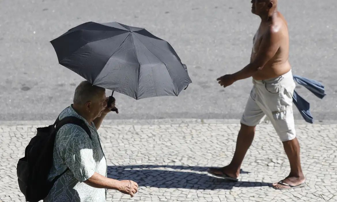 Saúde lança plano para enfrentar El Niño e mudanças climáticas