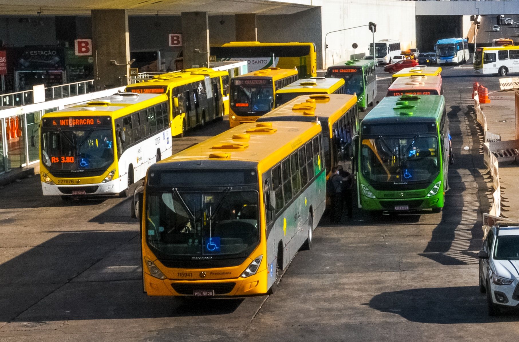 Transporte coletivo terá reforço nos dias de jogos da Seleção Brasileira