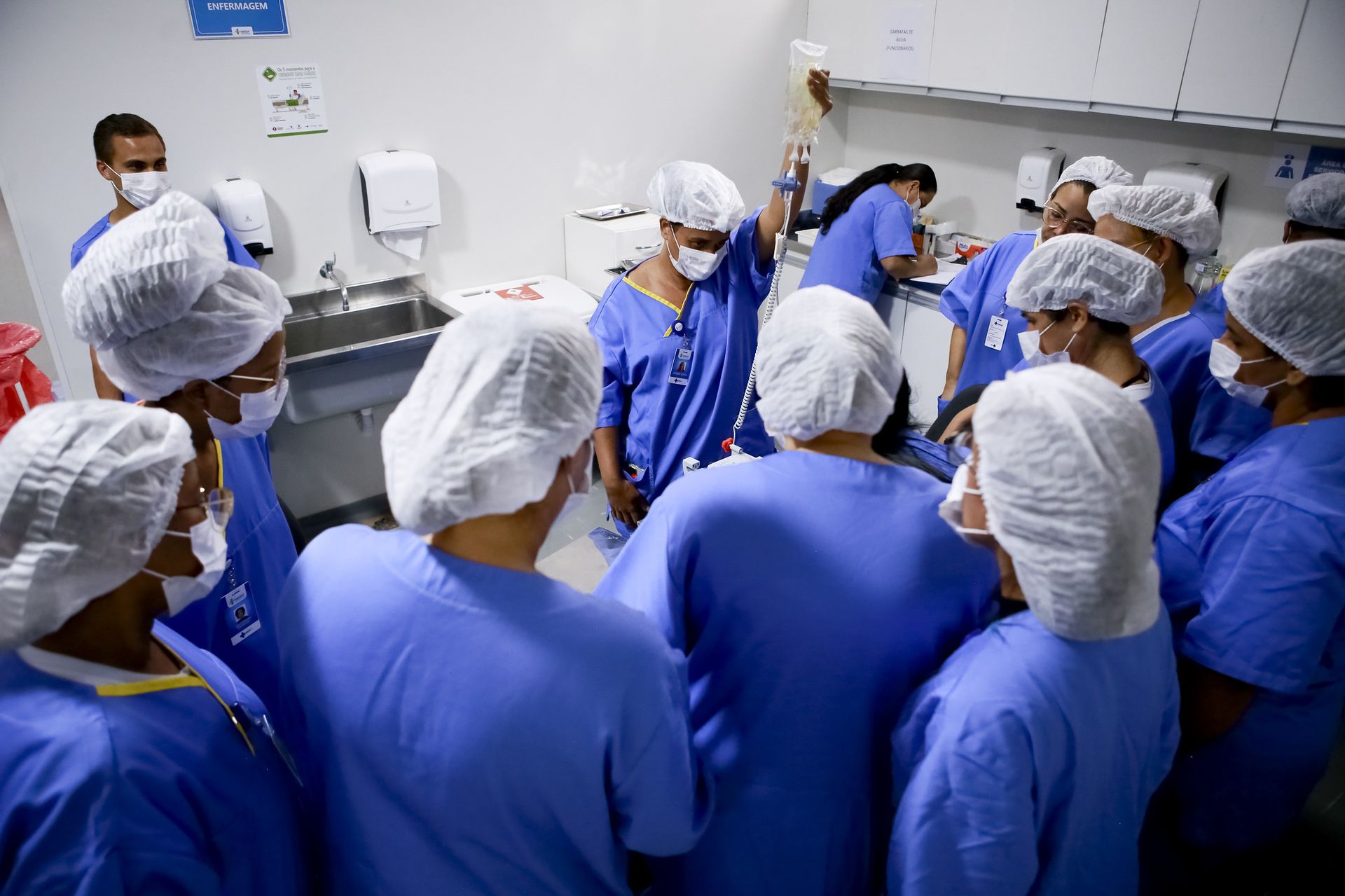 Aberta seleção para áreas de enfermagem e médico infectologista em unidades de saúde do DF