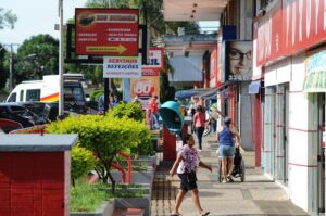 Comércio se mantém como segundo maior empregador do Distrito Federal