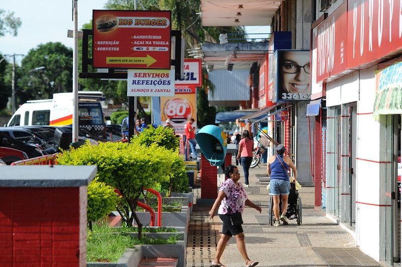 Comércio se mantém como segundo maior empregador do Distrito Federal