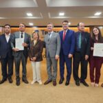 Empreendedores, igrejas e entidades sociais recebem documentos de regularização