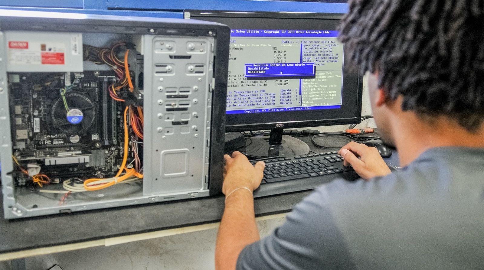 Inscrições abertas para cursos gratuitos de tecnologia em Ceilândia e Santa Maria