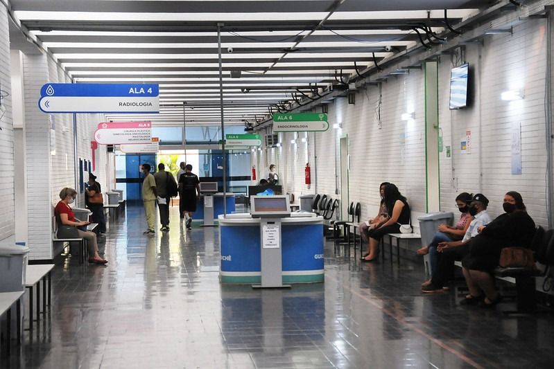 Lançado edital para contratação de recepcionistas em unidades de saúde