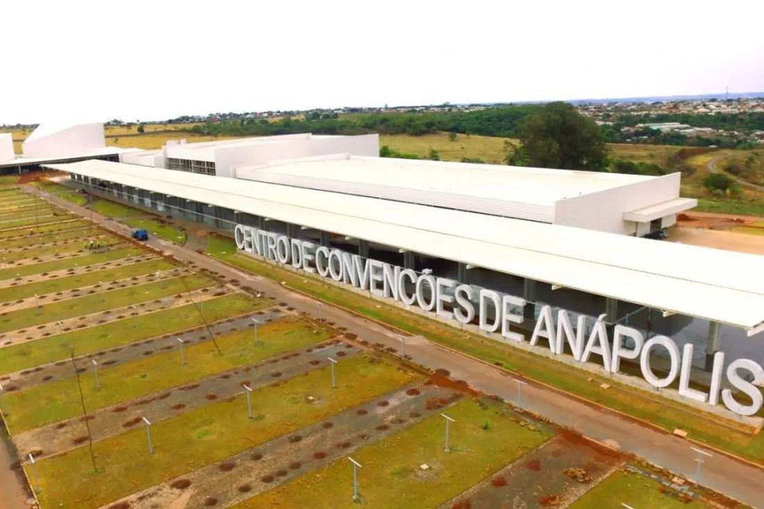 Mudança da prefeitura de Anápolis para Centro de Convenções preocupa servidores