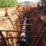 Obra na Avenida Bernardo Sayão interrompe temporariamente a via de acesso a condomínios