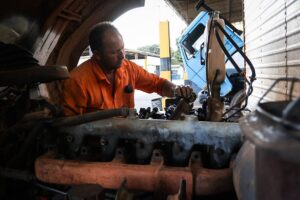 Semana inicia com mais de mil vagas de emprego nas agências do trabalhador