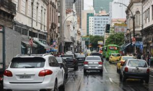 Adesivo eleitoral pode levar à perda da cobertura de seguro