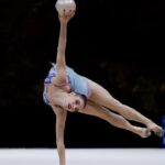Babi e Maria Eduarda brilham em 1º dia do Mundial de Ginástica Rítmica