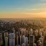 Goiânia é destaque em saúde, negócios e mobilidade digital, aponta ranking Veja Negócios
