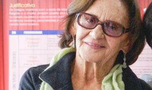 Nas redes sociais, amigos homenageiam trajetória de Laura Cardoso