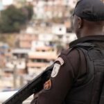 PM ocupa cinco comunidades do Complexo de Israel, no Rio