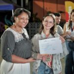 Prefeitura de Goiânia certifica mais 200 alunos em cursos das carretas de capacitação