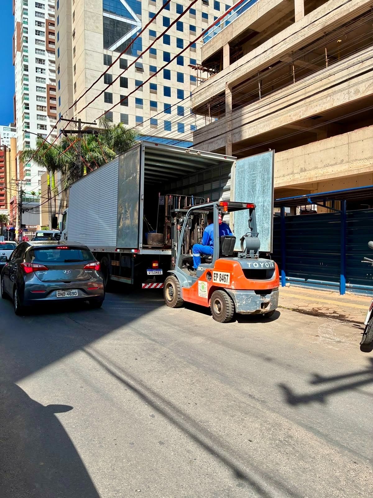 Prefeitura de Goiânia intensifica fiscalização em canteiros de obras e autua três empreendimentos