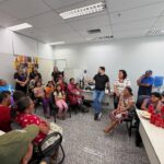 Prefeitura promove roda de conversa sobre violência contra a mulher com comunidade indígena migrante Warao
