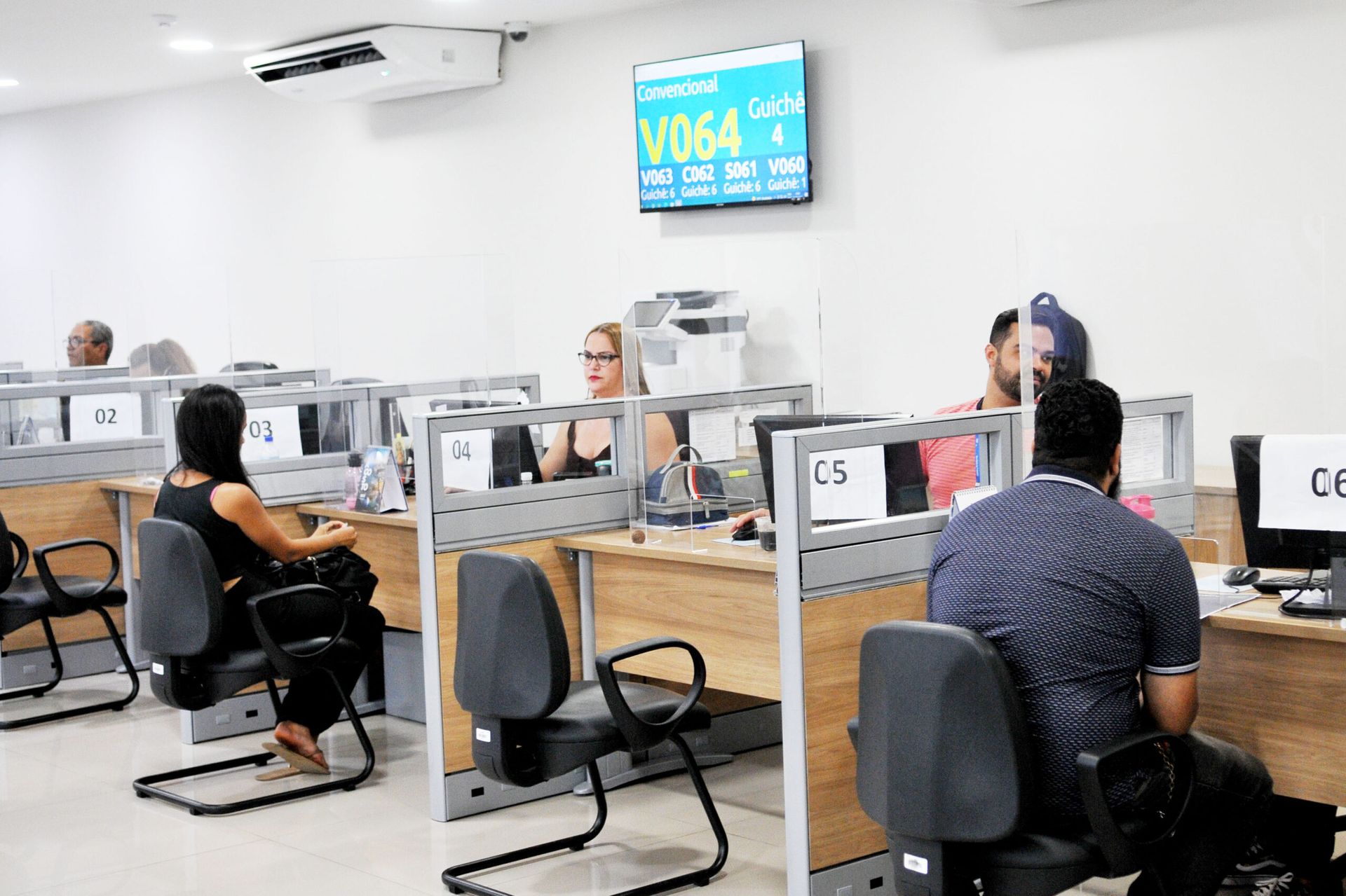 Semana começa com mais de mil vagas nas Agências do Trabalhador