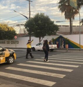SET intensifica orientações no trânsito durante a volta às aulas