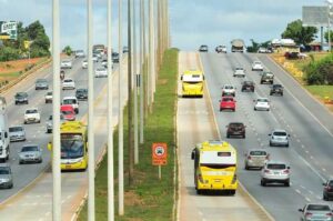 Taxistas do DF vão circular no corredor exclusivo do BRT Sul a partir de quinta-feira (20)