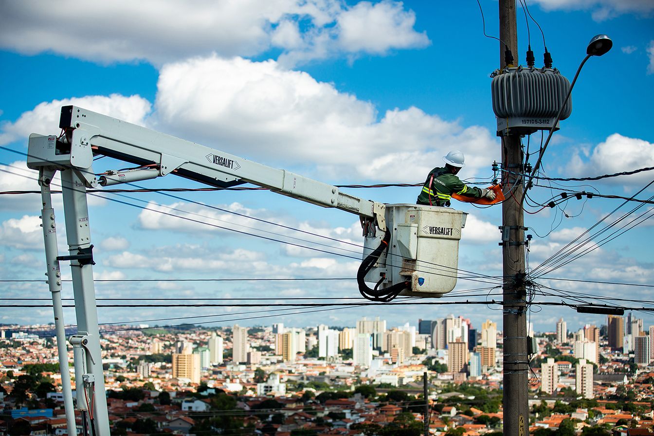Três regiões do Distrito Federal ficam sem energia nesta terça-feira (18)