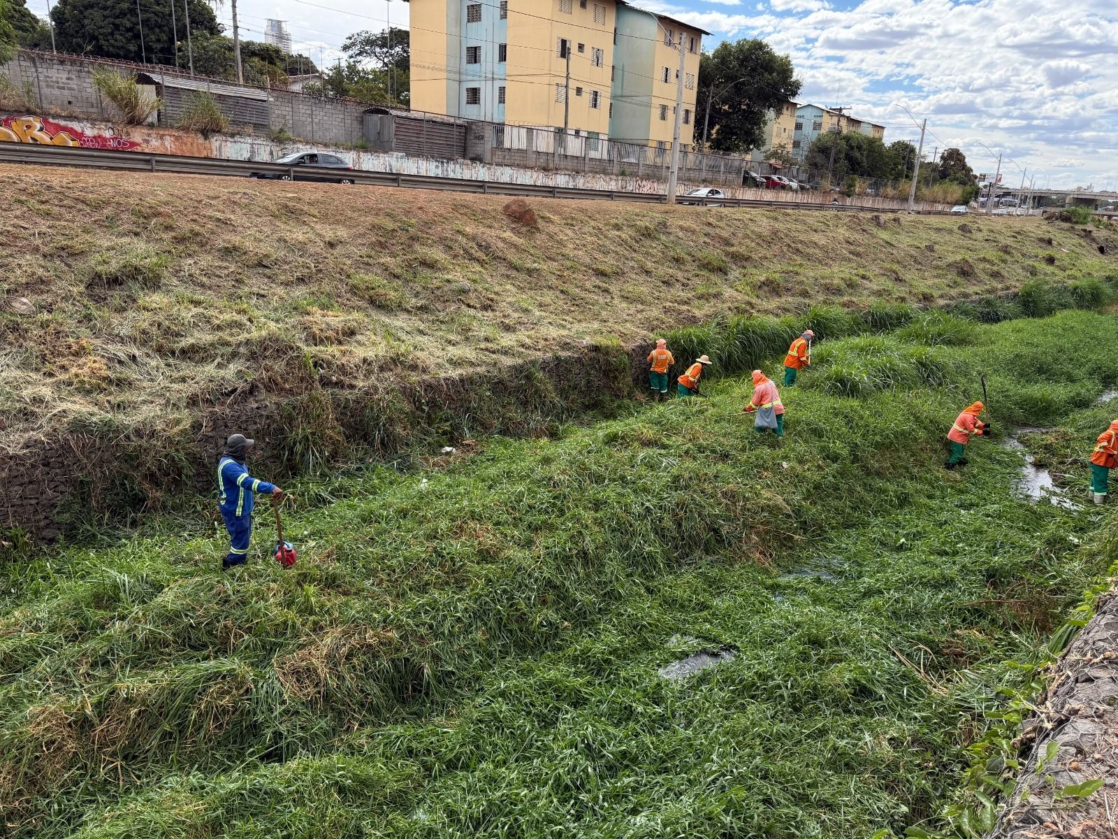Comurg retorna à Marginal Botafogo para reforçar limpeza preventiva